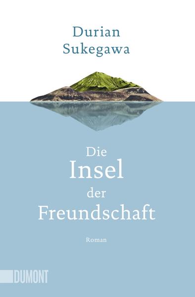 Irgendwo im Pazifischen Ozean befindet sich die japanische Insel Aburi, ein aus der Zeit gefallenes Fleckchen Erde. An diesem Ort bestimmen die Natur, die Witterung und das Meer das Leben - und die strikten Traditionen der Einheimischen. Der junge Ryosuke, der seine Stelle als Koch in einem Restaurant in Tokio verloren hat, nimmt hier einen Job als Bauarbeiter an. Nicht ganz ohne Hintergedanken: Hashi, ein Freund seines toten Vaters, lebt auf Aburi. Doch bevor er sich auf die Suche nach ihm macht, gilt es, sich auf der Insel einzugewöhnen. Was nicht eben einfach ist: Die Arbeit ist hart, die Einheimischen beäugen ihn skeptisch und einzig die Freundschaft zu zwei seiner Kollegen stellt einen Lichtblick dar. Als Ryosuke den alten Hashi schließlich trifft, ist dies eine Begegnung mit der Vergangenheit und einer möglichen Zukunft zugleich. Hashi besitzt eine kleine Ziegenherde, stellt selbst Käse her und verdingt sich als Fischer. Ryosuke bekommt eine Ahnung davon, wie ein anderes Leben aussehen könnte, eines, das ihn erfüllt: ein Leben mit einer Aufgabe, im Einklang mit der Natur und ohne das stetige Hadern mit sich. Aber ein Neuanfang ist nicht leicht, wenn die Verletzungen der Vergangenheit noch nachwirken …