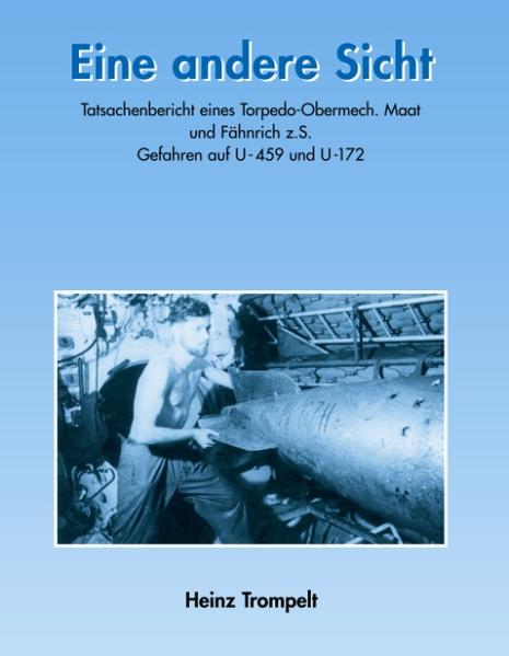 Hier erzählt ein U-Boot-Fahrer welcher auf einem U-Tanker unter KK. Wilamowitz von Moelendorff U-459 und auf einem Kampf-Boot unter KK. Emmermann U-172 fuhr, seine Erlebnisse und Eindrücke. Geprägt durch seine Kriegserlebnisse welche im Widerspruch zu manchem Sachbuch steht, hielt er es für seine Pflicht dies in einem weiteren Buch nieder zu schreiben.Man erhält eine sehr gute Einsicht in seine Jugend, seine Dienstzeit, seinen Lebensweg und den Weg danach. Sehr detailliert beschrieben die Ausbildung zum Torpedomechanikers Maat, auch werden die Probleme der Torpedowaffe angesprochen und deren Ausbildungsmängel.Auch wird der Einsatz von Günther Prien in Scapa Flow unter die Lupe genom-men (Torpedoversager). Ein weiteres heikles Thema, die Kaperung diverser U-Boote. In aufwendiger Kleinarbeit hat hier der Autor die Fälle der Boote U-110, U-570, U-852 und U-505 analysiert und frisch Aufgearbeitet. Zufall oder Absicht?Einen Abstecher in die Verschlüsselung bringt Einsicht in die Verfahrenstechnik von ENIGMA.Die Personalpolitik der Kriegsmarine und ihre Tradition werden hier in aller Deutlichkeit beschrieben. Auch mit Dönitz geht er ins Gericht. Das Einstellen oder Weiterfahren des U-Boot-Krieges wird hier kritisch Hinterfragt.Als Abschluss schildert der Autor die verschiedenen Unternehmungen von U-172 bis hin zu seiner letzten Fahrt. Triumph und Fall eines erfolgreichen Kampfbootes. Wie kam es dazu.Dies alles bietet "Eine andere Sicht". Ein Buch welches Kenntnisse dieser Materie voraussetzt.