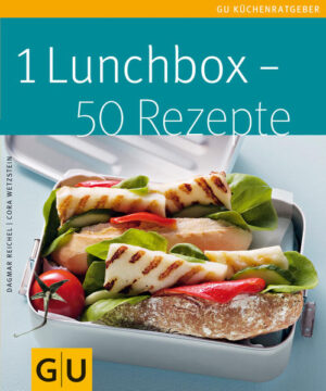 Eine selbst mitgebrachte Brotzeit aus der Brotbox ist längst nicht mehr nur etwas für Kinder. Die Lunchbox ist mittlerweile überall gefragt, wo mittags nicht viel Zeit zum Kochen bleibt. Ein Mittagessen aus der Lunchbox lädt die Energiereserven für den restlichen Tag wieder auf. Ob Wiener-Würstchen-Salat mit Radieschen, Lachs-Tramezzini mit Wasabi-Creme, oder Ministrudel mit Mango und Schweinefleisch - es gibt über 40 abwechslungsreiche, leckere und gesunde Rezepte. Alle lassen sich in weniger als 30 Minuten vor- oder zubereiten und sicher in Folie, stylischem Aluminiumbehälter, Stapelbox, Schraubgläsern etc. in die Pause transportieren. Für einen warmen Mittagstisch lassen sich viele Gerichte im Nu erwärmen, aber sie schmecken kalt genau so gut. So kann nach der der Mittagspause wieder voll durchgestartet werden! Mit Tipps zur Auswahl der richtigen Lunchbox für jede Gelegenheit, Zeitspartricks, und feinen Zusatzrezepten für Aufstriche, Salatdressings und den Vorrat.