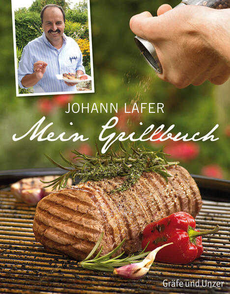 Johann Lafer präsentiert herrlich raffinierte Grillrezepte. Menü-Vorschläge für verschiedenste Anlässe machen Lust auf Deftiges und Feines von Steak bis Seeteufel. Originelle, aber leicht zuzubereitende Rezepte bieten reiche Gaumenfreuden für jeden Geschmack: etwa für das stilvolle Abendessen mit Gästen, ein romantisches Candle-Light-Dinner, bunte Sommerfeste für Freunde und Familie oder spontanes Grillen im Alltag. Dazu gibt’s Grill-Knowhow für angehende Grillmeister sowie überraschende Deko-Ideen für eine festliche Tafel. Und auch der neueste Trend fehlt nicht in diesem exquisiten Kochbuch: Wintergrillen - ein ganz besonderer Zauber für Grillfans und solche, die es werden wollen.