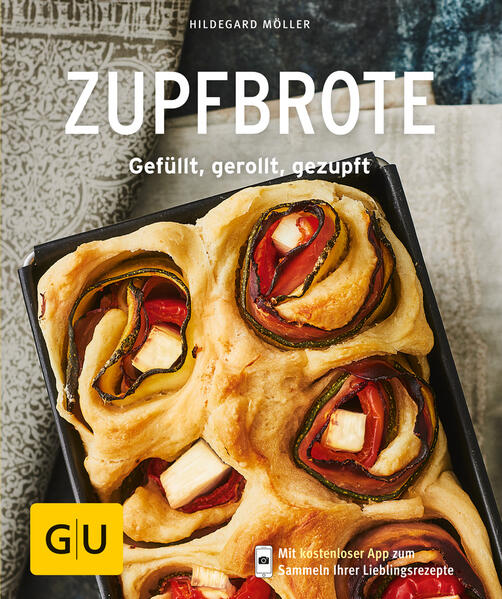 Zupfbrote: Pull-Apart-Breads sind das geselligste Fingerfood aller Zeiten! Der GU-KüchenRatgeber mit den besten Zupfbroten von pikant bis süß. Hier gibt’s die unwiderstehlichen Einsteigerrezepte - tasty & cheesy, quick & easy, sweet & lovely. Alle Techniken für Falt- und Zupfbrote sind step by step mit Fotos auf Klapp-Seiten erklärt. Pull-Apart-Breads als Ziehharmonika, Schnecke, Sonne oder Stern sind leicht gemacht und ruckzuck gebacken - der Trend für Grillfest, Mädelsabend, Picknick oder einfach nur so! Füllen, Falten und sofort genießen. Messer und Gabel braucht hierfür keiner - die fluffigen Brote kommen frisch aus dem Ofen und werden Stück für Stück gezupft. Die ultimativen Zupfbrote - gefüllt und gerollt Zupfbrote - oder, wie sie in Amerika genannt werden, „Pull-Apart-Breads“ - sind ein absoluter Hit für jeden Anlass! Mit diesem GU-KüchenRatgeber bereiten Sie die Trendbrote für Freunde und Familie ganz entspannt zu. Wählen Sie einfach eines der Schritt für Schritt erklärten Grundrezepte aus - und dann wird mit simplen Techniken gefaltet, gewickelt, gerollt und geschichtet. Als Basis für die Zupfbrote dient ein Hefeteig, der im Handumdrehen angesetzt ist. Jetzt nur noch etwas Ruhezeit einplanen und dann kann er nach Wunsch gefüllt werden. Als Schnecke, Sonne oder geflochtenes Kunstwerk machen die Zupfbrote natürlich auch optisch viel her - perfekt fürs Büfett. Sehr sympathisch: Schönheitsfehler gibt’s dabei auch keine! Quillt hier und da die Füllung aus dem Teig heraus, wird sie eben an anderer Stelle wieder eingearbeitet. Zupfbrote selber machen ist nämlich keine Millimeterarbeit. Stattdessen lautet das Motto: Je wilder, desto besser! Ihre Gäste werden das verrückt-verführerische Partybrot lieben. Zupfbrot mit Käse: Und jetzt bitte alle „Cheese“! Ob Manchego, Mozzarella, Feta, Cheddar oder Gorgonzola - Käse ist eine der genialsten Zutaten für Zupfbrote. Wenn es so richtig schön cheesy wird, macht Fingerfood schließlich am meisten Spaß! Probieren Sie mit dem GU-KüchenRatgeber vielfältige Rezepte für das gemeinsame Zupfen aus - „Manchego-Chorizo-Sonne“, „Gorgonzola-Walnuss-Blüte“ oder „Tex-Mex-Blume mit Kidneybohnen, Mais und Cheddar“. Zupfbrot mit Kräuterbutter - perfekt für den Grillabend Ein „Zupfbrot mit Kräuterbutter“ macht dem guten, alten Kräuterbaguette beim Grillen mächtig Konkurrenz. Im GU-KüchenRatgeber erfahren Sie, wie Sie dieses Rezept nachmachen können. Aus wenigen Zutaten bereiten Sie eine selbst gemachte Kräuterbutter zu und dann kommt als Clou noch etwas Bergkäse hinzu. Eine Rezeptmenge ergibt 20 Stücke - und die gehen garantiert schneller weg als warme Semmel. Monkey Bread: Brottrend für Gäste & Feste Klassischerweise wird das „Monkey Bread“ - also das „Affenbrot“ - in Amerika in einer süßen Variante mit Zimt zubereitet. Statt beim Kaffeeklatsch den Kuchen anzuschneiden und Stücke auf Teller zu verteilen, zupfen sich die Gäste hier selbst die Leckerbissen heraus. Das macht riesigen Spaß und bereitet dem Gastgeber keine Arbeit. Denn das Monkey Bread entsteht durch eine supersimple Falttechnik. Was so viel Freude bereitet, sollte es doch auch als herzhafte Ausgabe geben, nicht wahr? Bitte sehr: „Monkey Bread mit Käsekern“ - gefüllt mit Mini-Mozzarellakugeln. Oder: „Bretzel-Monkey-Bread“ mit selbst gemachten Laugenbrötchen. Pull-Apart-Breads mit Zimt & Co.: Zupfbrote als süße Verführungen Ob mit Zimt, Nüssen, Obst oder Schokolade - süße Zupfbrote sorgen immer für „Ahs“ und „Ohs“. Das „Apfel-Zimt-Ährenbrot“ ist eine sehr gelungene Abwechslung zum bekannten Apfelkuchen und ein richtiger Eyecatcher. Der „Mascarpone-Heidelbeer-Zopf“ lockt mit seiner fruchtig-cremigen Kombination. Und das „Zupfbrot mit Zimt und Zucker“ ist ein amerikanischer Klassiker, den jeder mindestens einmal im Leben gekostet haben muss! Noch mehr süße Pull-Apart-Breads gibt’s im GU-KüchenRatgeber „Zupfbrote“ zu entdecken. Schnelles Zupfbrot: Wenn es wirklich ratzfatz gehen muss Es soll spontan eine Party steigen? Kein Problem: Der GU-KüchenRatgeber „Zupfbrote“ hält tolle Ideen für Last-Minute-Rezepte bereit. Pfiffig gefüllt wird fertiges Brot vom Bäcker ruckzuck zum coolen Fingerfood - wie das „Französische Partybrot“ mit Gruyère und Camembert, das „Schinken-Käse-Partybrot“ oder das „Partybaguette mit Brie“. Auch Fertigteig aus dem Kühlregal hilft im Notfall weiter: Machen Sie Ihre Gäste mit „Spinat-Artischocken-Blüte“ oder „Pizza-Zupfbrot“ im Eiltempo glücklich! Alle Zupfbrot-Rezepte finden Sie im GU-KüchenRatgeber „Zupfbrote“ - dem grandiosen Kochbuch für die coolen Pull-Apart-Breads!