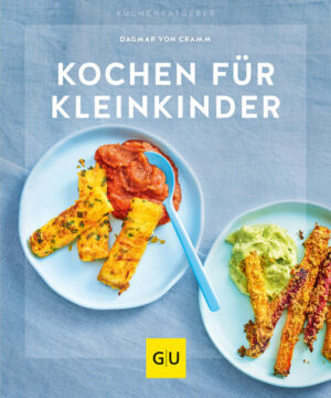 Kochen für Kleinkinder - Dagmar von Cramm (GU KüchenRatgeber) - Rezepte die schnell, gesund und kindgerecht sindSie haben einen kleinen Gourmet zuhause, der einfach keine Lust auf Gemüse hat? Das gehört jetzt der Vergangenheit an. Mit den leckeren Kreationen kriegt man alle Essensmuffel an einen Tisch. Lassen Sie sich von diesen Kategorien mit Kinderrezepten überzeugen: Gesunde Frühstücksgerichte mit viel Obst und oft nur 10 Minuten Zubereitungszeit Kreative Snacks für unterwegs, die sich vorbereiten und einfrieren lassen Schnelle Gerichte, die aktiv bei Heißhunger helfen Familienessen, die kindgerecht zubereitet sind und Groß und Klein schmecken Rezepte die begeistern Tschüss Babybrei, hallo feste Nahrung! Regenbogenbunt und mit vielen verschiedenen Farben und Konsistenzen überzeugen die Gerichte für Kleinkinder von Anfang an. So werden knusprige Cakepops zum nächsten Snack-Highlight während die bunten Pommes direkt zum Lieblingsgericht auserkoren werden. Kochen Sie aus diesem Buch: Köstliche Aufläufe mit Pfiff Nudelgerichte mit dem Zeug zum Klassiker Brot, Brötchen und Waffeln ohne Zucker Cremige Brotaufstriche für ein ausgewogenes Frühstück Energiekugeln für den schnellen Hunger zwischendurch Besonders viel Spaß in der Küche macht es, wenn die Kinder beim Kochen dabei sein dürfen. So können Teige geknetet und Pürees zerstampft werden. Die Erfahrung zeigt: Wenn die Kleinen in die Zubereitung involviert sind, probieren sie gerne und offen jeden neuen Geschmack aus! Viel Spaß in der Familienküche!