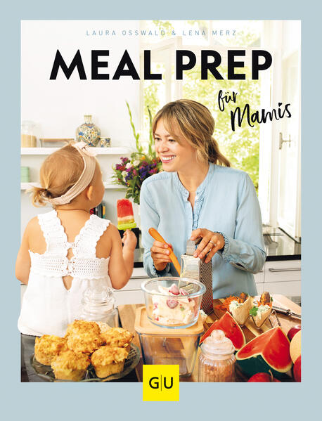 Das neue Meal Prep Kochbuch für Mamas, Eltern und Familien, die Zeit sparen und gesund und lecker essen wollen!Mit diesem Kochbuch können Sie schnell, einfach und zeitsparend für ihre Kinder und die ganze Familie vorkochen. Denn Meal Prep ermöglicht es Ihnen, mit nur wenig Zeitaufwand bis zu 8 Portionen vorzukochen und einzufrieren. Sie wollen Ihr Kleinkind gesund ernähren und mit leckeren Mahlzeiten versorgen? Sie möchten nicht dauernd in der Küche stehen und dann zu große Portionen wegwerfen? Sie wollen keine Fertigprodukte anbieten und stattdessen lieber selber kochen? Und das alles mit einer großen Zeitersparnis? Dann ist das Meal Prep für Anfänger Buch genau das Richtige! Leckere Rezepte für die ganze Familie Kinder möchten oft mehrere Tage das Gleiche essen oder haben nach zwei Monaten plötzlich keine Lust mehr auf Erbsen. Als Familie gilt es deshalb, möglichst kinderfreundlich zu kochen. Dabei hilft Ihnen Meal Prep. Die beiden Autorinnen zeigen, wie es mit wenig Aufwand und einfachen Zutaten gelingt, kreativ, gesund und schnell zu kochen. Ganz egal ob Frühstück, sättigender Snack, Mittag- oder Abendessen - das Kochbuch liefert viele Ideen für den ganzen Tag. Meal Prep Buch für Anfänger Die einfachen Gerichte zeichnen sich durch Kreativität und Alltagstauglichkeit aus. Auch absolute Kochanfänger können alles nachkochen. Das Buch bietet mehr als 80 Rezepte in den Kategorien Frühstück Frühling Sommer Herbst Winter Gemüse & Beilagen und versorgt Sie so das ganze Jahr über mit neuen Ideen. Schnelle Rezepte Schauspielerin und Autorin Laura Osswald ist selbst Mutter und weiß, dass es nach dem Kindergarten auch mal schnell gehen muss. Sie zeigt nicht nur ihre Lieblingsrezepte, sondern gibt auch Tipps, wie man praktisch einkaufen kann, einen Wochenplan erstellt und erklärt, wie Einfrieren und Aufwärmen korrekt abläuft. Freuen Sie sich auf folgende Kreationen: Chia-Zimt-Oatmeal und Bananen-Pancakes ohne Zucker für ein gesundes Frühstück Bulgurschnitten und Lachsküchlein für den schnellen Hunger Überraschende Kreationen wie Brotform-Quiche und Strudel-Bonbons Alleskönner wie Pizzaschnecken und Halloumi-Bratlinge für den Tiefkühler Zuckerfreie Desserts aus dem Kühlschrank und Tiefkühlfach