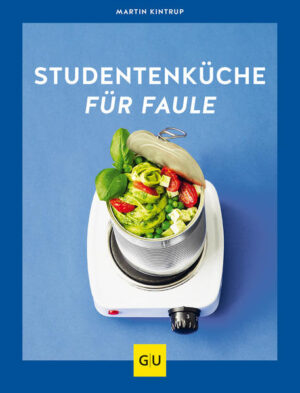 Günstig, schnell und einfach kochen - hier sind Blitzrezepte für die Studentenküche! Der erste Umzug in die eigene Wohnung, ein gebrauchter Herd und ausgemusterte Töpfe - so sieht das Studentenleben häufig aus. Das man trotzdem extrem lecker und sättigend kochen kann, das zeigt Martin Kintrup mit seinem neuen Buch „Studentenküche für Faule“. Denn um etwas Köstliches zu produzieren, braucht man weder Hochleitungsküchenmaschine noch Sous-Vide-Gerät. Low-Budget und Schnell Die Devise lautet: Leicht aber lecker. Und zwar für jede Gelegenheit. Da warten Einführungswochen, Mittagspausen, Prüfungsphasen und natürlich auch Wochenende auf die Studis. Und somit verschiedene Gelegenheiten, sich selbst am Herd auszuprobieren. Die Zutaten bekommt man in jedem Supermarkt, eine einfache Pfanne und Topf sowie ein scharfes Messer reichen aus, um Suppen, Salate, Pasta und One-Pot-Gerichte zuzubereiten. Rezepte für jede Gelegenheit Für den Umzug und die Orientierungswoche: einfache Kartoffelsuppe oder Zucchini-Curry Zwischen Seminar und Vorlesung: Bento-Snack-Box oder Reis-Bowl mit Ananassalsa Feierabend: Linsensalat mit Ziegenkäse sowie Veggie-Lahmacun Prüfungsphase: Energy Snack Pack und Couscous-Wellness-Salat Endlich Wochenende: Joghurt Pancakes mit Beeren oder Blätterteigtarte mit Falafel Saturday Night: Überbackene Hotdogs sowie Pita-Chips mit Tomaten-Hummus Kochen für Faule Bisher hat immer Mama das warme Mittagessen serviert und nun soll man ab sofort selbst am Herd stehen? Das ist oft auch eine Zeitfrage. Alle Rezepte sind in 30 Minuten oder schneller zubereitet. Oft reichen wenige Handgriffe, um ein Meal Prep oder Dinner vorzubereiten. So überzeugen vor allem folgende Blitzrezepte: Gebackener Feta im Fladenbrot (15 Min.) Gratinierte Gnocchi (20 Min.) Gefüllte Zucchini (15 Min.) Radieschen-Birnen-Salat (15 Min.) Pesto-Hähnchen (15 Min.) Das Buch ist ein super Geschenk für das ausziehende Kind, ein großartiges Mitbringsel für Kommilitonen sowie ein passendes Präsent für die Einzugsparty.