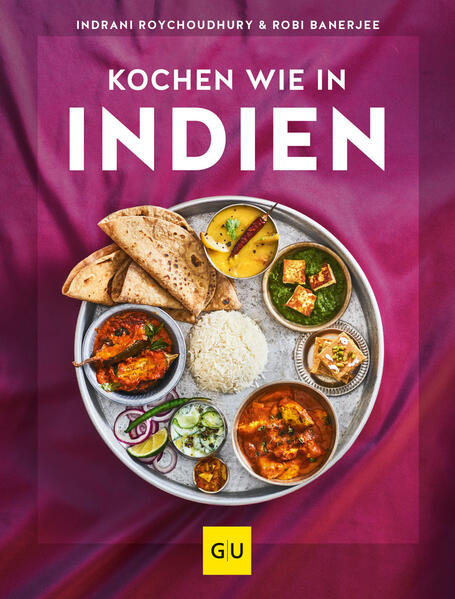 Authentisch kochen wie in Indien - dieses Kochbuch zeigt die wahren Geheimnisse der indischen Küche! Eintauchen in die aromatische, bunte und würzige Küche Indiens, wer träumt davon nicht? Diesen Traum können Sie sich jetzt nach Hause holen und mit dem neuen Kochbuch der YouTube-Stars von Lucky Recipes selbst köstliche Mahlzeiten zubereiten. Das wunderschön gestaltete Rezeptebuch gewährt nicht nur einen tiefen Blick in das Land Indien, es zeigt auch, wie man auf einfache und schnelle Weise die traditionellen Gerichte zubereiten kann. Zu ausgewählten Rezepten gibt es unterhaltsame und informative Kochvideos der Autoren, die über einen QR-Code abgerufen werden können. Nachkochen war nie einfacher! Indisch kochen … … ist gar nicht schwer. Dazu braucht es nur ein gut gefülltes Gewürzregal und leckere Rezepte, die alltagstauglich sind und funktionieren. Genau das vermitteln die beiden Autoren - kreative Rezepte, die man auch nach Feierabend oder in der Studentenküche zubereiten kann. Vorspeisen und Basics, die einfach alle lieben Streetfood wie frisch vom Markt Hauptgerichte mit Fisch & Fleisch Warme, sättigende Rezepte die vegetarisch und vegan sind Brot & Reis - einfach unverzichtbar Süßes - für den Geschmack von Bollywood Abwechslungsreich Kochen Sind Sie auch immer wieder auf der Suche nach neuen Rezepten, die Sie zu einem Dinner mit Freunden servieren können? Gastfreundschaft wird in Indien großgeschrieben, weshalb sich aus den Speisen im Buch tolle Buffets für Familien zusammenstellen lassen. Naanbrot mit Tamarindenchutney, Chicken Tikka Masala und Mango-Kulfi-Eis Samosas aus dem Ofen, Aprikosenhähnchen sowie Gulab Jamun Poori, Paneer mit Ingwer und Kokos und Kichererbsen-Kokos-Konfekt überzeugen als Menüs sicher auch Ihre Gäste. In 5 Kapiteln lernen Sie mit diesem Kochbuch die Küche Indiens kennen und lieben. Ganz egal ob die Mahlzeit vegan oder vegetarisch sein soll, oder ob Kinder mitessen, die große Auswahl an Rezepten hält für jeden Gaumen etwas bereit.