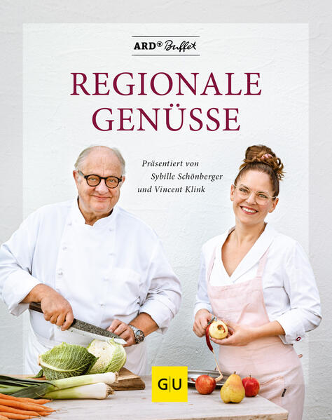 Neue heimische Produkte kennenlernen: Das möchten immer mehr Genießer! Regionalität verspricht Abwechslung und viele neue Geschmackserlebnisse und macht das Kochen mit Produkten der Heimat noch persönlicher. Das Kochbuch ARD Buffet - Regionale Genüsse von GU stellt die beliebtesten Spezialitäten aus deutschen Regionen mit passenden Rezepten vor: Simmentaler Rind, Schwarzwaldforelle, Badischer Meerrettich, Pfälzer Esskastanien, Schrobenhausener Spargel oder Nordseekrabben: von Nord- nach Süd- und Ost- bis Westdeutschland, Getreide, Fisch, Käse, Obst, Gemüse und Fleisch. Alles für Anfänger leicht nachkochbar und als persönliches Schmankerl: gewürzt mit Anekdoten der beiden ARD Buffet-Kochchefs Sybille Schönberger und Vincent Klink.