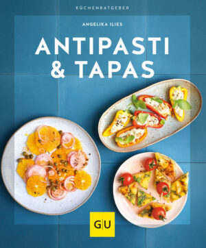 Köstliche Vorspeisen vom Mittelmeer gefällig? Jetzt die besten Tapas und Antipasti ganz einfach selbst machen - zum Snacken und zum Sattessen! Alle sitzen an einem Tisch, bedienen sich an Mezze, Antipasti, Brot, Dips und Gemüse - dieses Fingerfood Konzept lässt sich nicht nur prima mit Gästen und Freunden umsetzen, es überzeugt auch die Familie. Denn das Antipasti Buch ist nicht nur der Garant für kreative Mahlzeiten, sondern auch für passende Rezepte zu jeder Gelegenheit. Food-Expertin Angelika Ilies zeigt mit ihrer ganzen Expertise, wie sich kleine Gerichte mit ganz viel Geschmack einfach selbst zubereiten lassen. Antipasti Kochbuch Los geht es mit einer Übersicht, welche Zutaten man immer Zuhause haben sollte. Tipps zum Planen eines Buffets sowie verschiedene Küchentechniken runden das Rezeptebuch ab. Wer die Basics kennt, der kann direkt loslegen und diese Kleinigkeiten als Vorspeise, Hauptspeise oder Beilage zubereiten: Erbsen-Spaghetti-Frittata Scharfe Pilzkroketten Salbei-Auberginen Schnitzelröllchen mit Salat Tapas Abend für zwei Ganz egal ob am gedeckten Tisch mit Kerzenlicht zu einem romantischen Dinner oder beim Grillfest mit Freunden: Der Vorteil von Mezze, Tapas und Snacks liegt darin, dass sie sich hervorragend vorbereiten lassen und nicht viel Arbeit machen. Mit maximal 10 Zutaten zaubert die Autorin diese Gerichte: Zitronen-Knoblauch-Hähnchen Pintxos mit Bohnencreme Tramezzini mit Ei Grüner Tintenfischsalat Fingerfood und Snack Kochbuch Neben Tapas und Antipasti aus den Mittelmeerländern gibt es auch Vorspeisen sowie Fingerfood, das sich mit wenigen Kniffen in ein Hauptgericht verwandeln lässt. Ein All-in-one-Kochbuch für die gesunde Ernährung, das folgendes verspricht: Mehr als 30 köstliche Rezepte Vegane, vegetarische und mischköstliche Mahlzeiten Tipps zum Anrichten und Servieren Blitzrezepte Anfängerrezepte