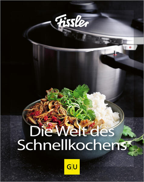 Entdecke die vielfältigen Vorteile des Schnellkochtopfs und tauche mit diesem Fissler Kochbuch ein in die fantastische Welt des Schnellkochens: Das Schnellkochtopf Kochbuch Fissler „Die neue Welt des Schnellkochens“ lässt keine Wünsche offen: es gibt genaue Hintergrundinfos zum Schnellkochtopf, Anleitung und Praxis-Tipps zum Umgang mit dem Fissler Schnellkochtopf und dazu über 150 Rezepte für jeden Geschmack. Der Schnellkochtopf schenkt Zeit im Alltag, spart wertvolle Energie und bewahrt das Beste deiner Zutaten. Entdecke die ganze Welt des Schnellkochens: Über 150 Rezepte treffen auf alle Informationen, Anleitungen, Tipps und Tricks, die du zum Schnellkochen brauchst. · Zeit sparen: Durch den erhöhten Druck und die daraus resultierenden höheren Temperaturen im Inneren des Topfes werden die Lebensmittel bis zu 70 Prozent schneller gegart als bei herkömmlicher Zubereitung · Energie sparen: hohe Energieeffizienz durch kürzere Garzeiten – das spart Strom oder Gas und schont die Umwelt · Viele wichtige Nährstoffe: Vitamine, Mineralstoffe und Spurenelemente bleiben durch die schonende Zubereitung im Schnellkochtopf weitestgehend erhalten. · Volles Aroma: Durch das geschlossene System und den erhöhten Druck im Topf bleiben die die Aromen der Zutaten erhalten – großartige Geschmackserlebnisse garantiert. Lerne die vielfältigen Einsatzmöglichkeiten des Schnellkochtopfs kennen – in zahlreichen Stepbildern und Illustrationen für Anfänger und Könner: · Dämpfen, Dünsten, Kochen, Schmoren unter Druck · Hochstapeln – vielfältige Gerichte und Menüs in kürzester Zeit durch gleichzeitiges Garen in mehreren Ebenen · Garen ohne Druck im Dampf Spezialitäten aus aller Welt – Klassiker und inspirierende Innovationen für den Gaumen Über 150 Rezepte für Fleischfans, Vegetarier oder Veganer, Suppenenthusiasten, Gemüseliebhaber oder Naschkatzen – hier kommen alle auf ihre Kosten, Freunde bodenständiger Hausmannskost ebenso wie Anhänger feiner internationaler Küche.