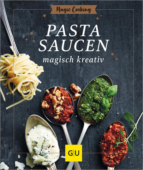 Pasta? Geht immer! Vor allem mit diesem Schatzkästchen voller brandneuer Saucen und Toppings, die deine Geschmacksknospen betören und deine Sinne verzaubern! Von völlig neu interpretierten Klassikern bis hin zu exotischen Variationen im Asia- oder Orientstyle bietet dieses Buch eine Wow-Auswahl an überraschenden Saucen für deine Pasta. Mit einfachen Zutaten und einer Prise Magie verwandelst du gewöhnliche Nudeln in kulinarische Meisterwerke. Ob Napoli umami mit karamellisierten Zwiebeln, Chili-Tomatensauce mit Cranberries und Walnüssen, Ofen-Knoblauch und Dukkah oder Chamoy-Hühnchen-Sauce - mit diesen magischen Saucen und Toppings wirst du Pasta ganz neu entdecken!