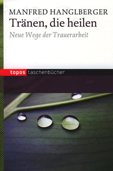 Wenn die Zeit die Wunden nicht heilt, sind von lähmender Trauer blockierte Menschen oft rat- und hilflos. Viele unterdrücken ihre Trauergefühle und stehen dann aber später häufig vor seelischen Belastungen. Die systemische Psychologie-die Grundlage der Familientherapie-vermag die Hintergründe übermächtiger Trauer aufzudecken und neue, heilsame Wege der Trauer aufzuzeigen. Warum ist es so wichtig, dem Schmerz der Trauer beim Verlust eines nahestehenden Menschen nicht aus dem Weg zu gehen? Wie ist es möglich, Trauer in einer wertvollen und befreienden Weise zu leben? Wie beleibt man vor allem davor bewahrt, in seelisch lähmender Trauer „hängen zu bleiben“?