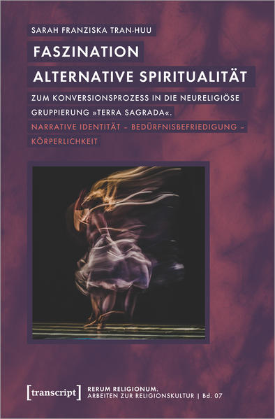 Die Suche nach spiritueller, innerer Erfüllung und Alternativen zu bisher Bekanntem sowie das Streben nach persönlichem Wachstum und Selbstfindung sind prägende Merkmale westlich-moderner Gesellschaften des 21. Jahrhunderts geworden. Sie führen immer mehr Menschen zu neureligiösen Gruppen, die Elemente und Praktiken aus fremd-religiösen Systemen und anderen Kulturen übernehmen, diese adaptieren und so neue Formen spiritueller Praktiken entwickeln. Sarah Franziska Tran-Huu blickt in ihrer religionspsychologischen Studie am Beispiel der Terra Sagrada auf das Erleben und die Erfahrungen der Einzelnen, um die Wirkmacht und die Faszination dieser religiösen Praktiken zu erklären.