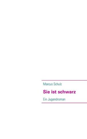 ‚Sie ist schwarz‘ ist eine Liebeserklärung an eine weltoffene, tolerante und lebensbejahende Jugend. Der pubertierende Nick alias Schmock kämpft mit den üblichen altersgemäßen Problemen wie Pickeln, Alkoholexzessen und unerfülltem Triebleben. Die gleichaltrige Karina, die von einem Unfall traumatisiert und querschnittsgelähmt ist, ringt verzweifelt mit ihrem Schicksal als Rollstuhlfahrerin. Auf dem Weg des Erwachsenwerdens, der manchmal vor Abgründen zu enden scheint, begegnen den beiden pädophile Sportlehrer, randalierende Skinheads und die Liebe.