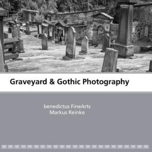 Graveyard & Gothic Photography ist ein Spaziergang durch die Welt unserer Toten. Begleiten Sie den Fotografen auf seinem Weg durch eine Welt, die voller Inspiration, Schönheit und Lebensfreude ist und sehen Sie diese Welt aus einem besonderen Blickwinkel.