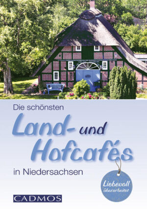 Willkommen in Niedersachsen! Begeben Sie sich auf eine einzigartige Reise durch die vielseitige Natur Niedersachsens. Zu sehen bekommen Sie hier nicht nur die weiten Küsten- und Wattlandschaften, die blühende Lüneburger Heide oder die atemberaubenden Fehnlandschaften und Moore im Emsland, sondern auch das nördlichste Mittelgebirge Deutschlands: den Harz! Erleben Sie diese Vielfalt mit dem Rad, zu Fuß oder mit dem Auto und machen Sie auf Ihren Wegen Rast in den „schönsten Land- und Hofcafés in Niedersachsen“. Dieses Buch weist Ihnen den Weg zu den Geheimtipps der einzelnen Regionen und stellt Ihnen neben den sorgfältig ausgewählten Cafés auch Ausflugstipps, reizvolle Landschaften, Sehenswürdigkeiten und Freizeitaktivitäten nahe der Cafés vor. Nach einer heißen Tasse Kaffee bei einem köstlichen Stück Kuchen und dem ein oder anderen Souvenir im Gepäck, können Sie Ihre Erkundungstour gut gestärkt fortsetzen!