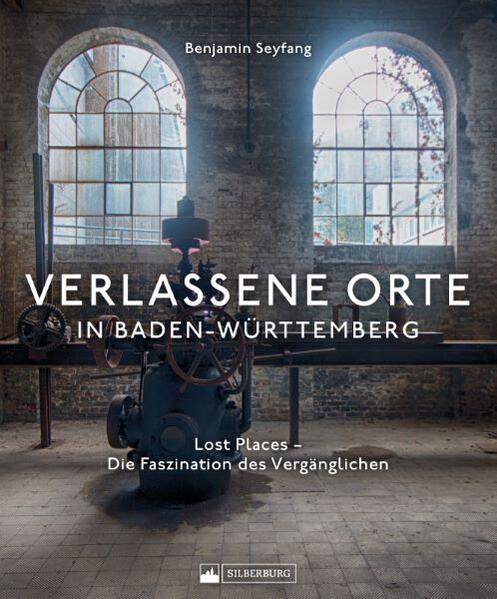 Der Charme des Vergänglichen – Entdecken Sie verlassene Orte in ganz Baden-Württemberg Benjamin Seyfang hat die spektakulärsten Lost Places in Baden-Württemberg besucht und mit der Kamera in stimmungsvollen Aufnahmen eingefangen. Seine eindrucksvollen Fotografien versetzen den Betrachter in verloren gegangene Lebenswelten und atmen den Charme des Vergänglichen. Verfallene Orte mit morbidem Charme versetzen Sie in die Vergangenheit zurück und bezaubern Sie mit ihrer faszinierenden Geschichte. Lassen Sie sich von der Schönheit des Verfallenen begeistern – dieser Bildband ist ein Muss für alle, die sich für die Geschichte und der Lost Places in Baden-Württembergs interessieren. Geheimnisvolle Lost Places in Baden-Württemberg Grandiose Fotos aus der Urban-Explorer-Szene Vom Erfolgsautor Benjamin Seyfang