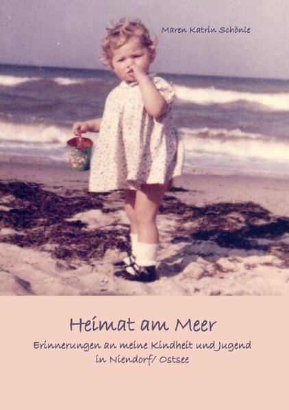 In diesem Buch erinnert die Autorin an eine Zeit, die noch nicht lange zurückliegt und doch so ganz anders war als die heutige. Mit humorvollem Augenzwinkern schildert sie den Alltag der"Einheimischen" und der "zugereisten" Sommergäste in den "wilden" 1960er Jahren und nimmt die Leser mit auf eine vergnügliche Zeitreise in die Vergangenheit eines liebenswerten Ostseebades an der Lübecker Bucht.