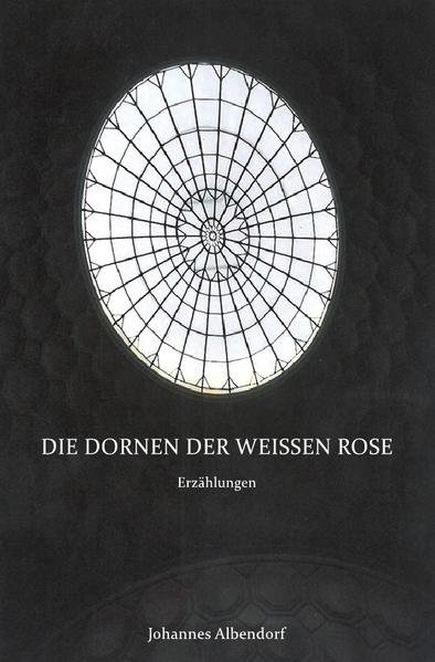 Eine von Schmerz betäubte junge Frau, die die Wohnung ihrer soeben hingerichteten Geschwister aufsucht. Der Pedell, der die Geschwister Scholl an die Gestapo ausgeliefert hat und sich von der Partei feiern und befördern läßt. Eine einsame Schülerin, die - siebzig Jahre nach dessen Hinrichtung - einen Brief an Christoph Probst zu schreiben beginnt. Ein Mann, der erfahren muß, daß sein Großvater im Jahre 1943 an den brutalen Morden an den Mitgliedern der "Weissen Rose" beteiligt gewesen ist. Von ihrem Mut, ihrer Hoffnung und ihren Ängsten berichtet Johannes Albendorf in seinen bewegenden, fesselnd geschriebenen, dokufiktionalen Erzählungen.