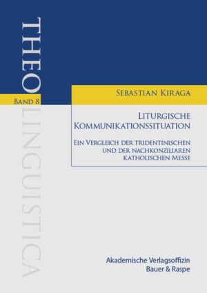 In der vorliegenden theolinguistischen Arbeit wurden zwei Messformen der römisch-katholischen Kirche miteinander verglichen: die tridentinische Messe und die nach dem Zweiten Vatikanischen Konzil reformierte Form. Im Mittelpunkt stehen dabei Faktoren der gottesdienstlichen Kommunikationssituation. Neben Zeit, Ort und Öffentlichkeitsgrad der untersuchten Gottesdienste sind das insbesondere • die Kommunikationsteilnehmer und die von ihnen realisierten kommunikativen Rollen (neben Sprechern und Angesprochenen auch stellvertretende Sprecher und Angesprochene sowie Mit-Angesprochene), • der verwendete sprachliche Code, • der Umgang mit verschiedenen Textvorlagen (Mess- und Gesangbücher, Lektionare, Liedzettel, Predigtnotizen, Vermeldungen usw.), • der Realisierungsmodus (Verwendung eines Mikrophons, Lautstärke, gesungener oder gesprochener Vortrag) • und schließlich die Parallelität verschiedener Kommunikationsstränge. Entsprechend der relevanten Faktoren wurde je eine Messe der beiden Formen in Tabellenform dargestellt und anschließend ausgewertet. Hinsichtlich nahezu aller analysierter Faktoren konnten charakteristische Unterschiede herausgearbeitet werden.