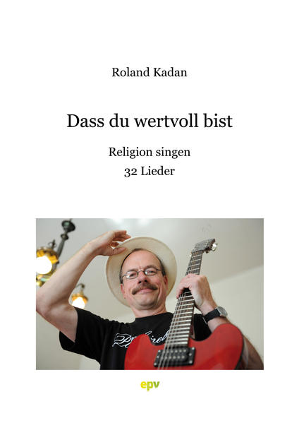 Weit reicht der thematische Bogen der Lieder, die Roland Kadan in diesem Liederbuch mit Noten und Akkorden präsentiert. Der Religions- und Lateinlehrer hat alle Lieder mit seinen SchülerInnen erprobt und gemeinsam gesungen. Dazu gibt’s den Youtube-Kanal „Religion singen: Roland Kadan“. Aus dem Inhalt:-Die Josephsgeschichte in zehn Strophen-Die zehn Gebote und das Vaterunser-Moderne Götzen („Die alten Götter war’n einmal“)-Wunder wie jenes am Schilfmeer und 1989 in Leipzig („Es ist mehr möglich, als möglich ist“)