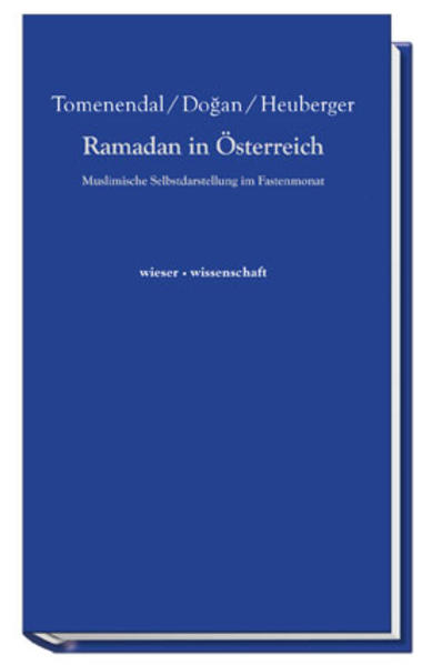 In Österreich leben nach der Volkszählung aus dem Jahr 2001 an die 340.000 mehrheitlich türkeistämmige Muslime, deren Migrationsgeschichte unterschiedlich zu anderen muslimischen Zuwanderergruppen verlief. Stand zunächst die Absicht einer Rückkehr in die Türkei im Vordergrund, so änderte sich diese Zielvorstellung mit der in Österreich geborenen zweiten und dritten Generation. Dadurch kommt es zunehmend sowohl innerhalb der eigenen, sozial und kulturell heterogenen Community als auch im Agieren im österreichischen Umfeld verstärkt zur Auseinandersetzung mit Fragen der religiosen/ethnischen/kulturellen Identitat. Eigen- und Fremddefinition sind stark von der Wahrnehmung als Muslime mit all den dazugehörigen komplexen Zuordnungen geprägt, wobei flankierend zu Integrationsprozessen zunehmend politische und gesellschaftliche Partizipation sowie zivilgesellschaftliches Agieren hinzutreten. Die von den Forscherinnen ausgewählten muslimischen Vereine versuchen in dem für Muslime zentralen Fastenmonat Ramadan dieses Engagement durch Wirken in der Öffentlichkeit zu forcieren. Das Buch wurde mit Unterstützung der Österreichischen Forschungsgemeinschaft realisiert.