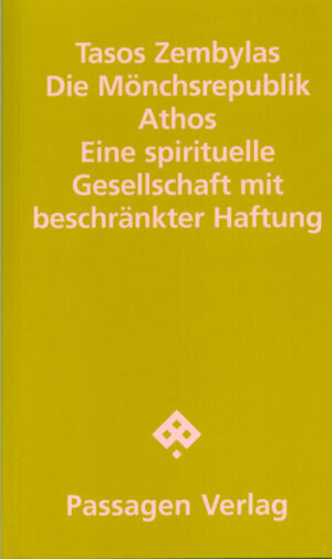 Das Meer ist allgegenwärtig. Wenn ich im Zimmer stehe, sehe ich es, wenn ich im Bett liege, höre ich es, wenn das Zimmer nicht nach kaltem Zigarettenrauch stinken würde, könnte ich es bestimmt auch riechen.An einem spätsommerlichen Tag entspinnen sich im Innenhof des Klosters Vatopedi Gedanken zur monastischen Lebensform: Ein Leben, gewidmet dem Seelenheil in Erwartung der Ankunft des Einen. Ein Leben, das einen hohen Einsatz abverlangt. Die wehenden Kutten der vorbei eilenden Mönche, die eloquenten Reden des Abtes, zufällige Begegnungen mit Besuchern sowiedie zahlreichen Legenden rund um Athos erzeugen ein Gewebe von Erzählsituationen. Doch jäh und unerwartet bahnt sich ein Skandal an. Irreführung, Betrug sowie Verdacht auf Geldwäsche, vermutet die Staatsanwaltschaft. Unerhört, Athos betet nur!, meinen die einen. Waren Profis oder Amateure am Werk?, fragensich die anderen. Das öffentliche Drama rund um die Mönche, ihre schlauen Geschäftsideen, ihre guten Freunde und treuen Politiker ist ein lehrreiches Stück. Ein Reisebericht und Sittenbild über eine halbfremde Welt in der Wiege der Demokratie.