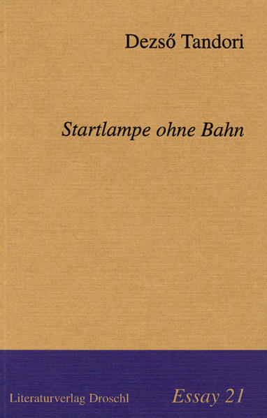 Tandori, schillerndster Avantgardist der ungarischen Gegenwartsliteratur, wird für deutschsprachige Leser hier zum ersten Mal mit einem längeren Text zugänglich. "Startlampe ohne Bahn" ist - wie alles von Tandori - eine minutiöse Reaktion auf seinen Alltag, der ein Alltag von Obsessionen ist. Der Rekurs auf sein Leben wird so zum Rekurs auf den Essayismus als Lebensform insgesamt.