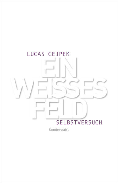 Ein weißes Feld besteht aus vielen, meist kürzeren Passagen, denen jeweils ein Hauptwort vorangestellt ist: »Serviette«, »Milch«, »Auflauf« usw. Lucas Cejpeks neues Buch folgt somit einem lexikalischen Prinzip, doch die Begriffe sind nicht alphabetisch geordnet, sie sind auch nicht chronologisch entstanden, sondern folgen einer sich im Schreibprozess entwickelnden und sich selbst fortspinnenden Dramaturgie - so durchziehen den Gesamttext zahlreiche Fäden, die unterschiedliche Dinge miteinander quer durch die Zeit verbinden. Zwei Worten, »weiß« und »ich«, kommt eine besondere Bedeutung zu, sie mäandern wie ein Fluß durch alle Einzelfelder. Weiß ist für Cejpek eine neutrale Farbe, die das ungewisse Ergebnis einer Selbsterkundung symbolisiert - das Ich als unbeschriebenes und unbeschreibbares Blatt: »Indem man aus sich heraustritt, wird einem die eigene Identität fragwürdig. Das mystische Erlebnis ist ein paradoxer Zustand: Man wird gerade dann identisch mit sich, wenn diese Identität immer weniger greifbar wird.« Lucas Cejpek gibt sich keinen Illusionen hin, er weiß, »Ich« kann jeder sagen. Im Weißen Feld jedenfalls gibt es viele für ihn wichtige und von ihm zitierte Künstler, Schriftsteller, Weggefährten, die über sich und ihre Arbeit sprechen. Das eigene Autoren-Ich beginnt sich so aufzulösen: »Während des Schreibens an meinem Weißen Feld habe ich bemerkt, wie stark sich die Toten zu Wort melden