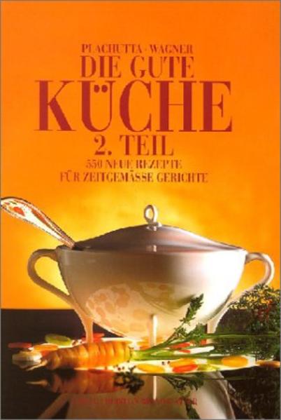 500 neue Rezepte für zeitgemäße Gerichte. Modern, schnell, leicht, international: Das ultimative Kochbuch für die Küche von heute. Man kann es getrost als das beste aller Kochbücher beschreiben: Die gute Küche, erschienen vor rund zehn Jahren und zum erfolgreichsten Sachbuch der letzten fünfzig Jahre gediehen. Kann so ein Kochbuch eine Fortsetzung erfahren? "Ja" haben die Autoren, der Profikoch Ewald Plachutta und der Gourmetjournalist Christoph Wagner, geantwortet - und sich an die Arbeit gemacht. Denn vieles hat sich verändert im letzten Jahrzehnt: Globalisierung ist ein Stichwort, das auch Nahrungsmittel und Gerichte betrifft. Die Medizin hat neue Erkenntnisse zum Thema Ernährung gewonnen, richtig essen und trinken ist Teil und Gebot des beginnenden 21. Jahrhunderts geworden. Mit rund 500 völlig neuen Rezepten - gewohnt leicht und verständlich beschrieben und (bis auf ein paar Ausnahmen) schnell und einfach nachzukochen - haben Plachutta & Wagner auf die veränderten Umstände reagiert und wieder ein Kochbuch geschaffen, das perfekt ist für alle passionierten "HeimwerkerInnen" in Sachen Kulinarik. Nützliche Tipps und Tricks, eine Warenkunde und eine kleine Pannenhilfe aus der Profiküche sowie zahlreiche Anekdoten rund ums Kochen und Essen vervollständigen dieses Muss für alle, die gerne kochen.