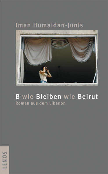 In einem mehrstöckigen Haus, auf der westlichen Seite der Demarkationslinie zwischen dem muslimischen West- und dem christlichen Ostbeirut, leben die vier Frauen Lilian, Warda, Kamilja und Maha. Sie sind unterschiedlicher Religionszugehörigkeit und sozialer Herkunft. Ihre Lebensperspektiven sind grundverschieden. Nacheinander erhalten die Protagonistinnen das Wort, um loszuwerden, was der Bürgerkrieg mit und aus ihnen gemacht hat. Sie erzählen von Grenzerfahrungen, von Verlust und Verletzung, aber auch vom Versuch, trotz aller widrigen Umstände weiterleben zu können. "B wie Bleiben wie Beirut" ist ein sehr intimes Buch, das tief eindringt in den Horror, den der Krieg die vier Frauen erfahren liess, auch in die Enttäuschung, die sie durch ihre Umgebung erfuhren. Sie versuchen sich erzählend zu befreien, zu erlösen. "Es heisst, der Krieg ist zu Ende", sagt Maha am Schluss, "meine Geschichte ist es noch lange nicht." "Iman Humaidan-Junis hat mit ihrem ersten Roman einen grossartigen Text produziert. Der Ton ist nüchtern, ohne jegliches Melodrama. Der Stil ist lebendig und sensibel, subtil und wirkt nicht gekünstelt." L'Humanité - "'B wie Bleiben wie Beirut' zeichnet die Spuren nach, die der Krieg in den Menschen hinterlassen hat. Im Originaltitel steht das B auch für 'Beit' (arabisch: Haus). Ein Haus, das mit seinem Mikrokosmos als Bild für das ganze Land gelesen werden kann, als Bild auch für die beschädigte und prekär gewordene Heimat." Neue Zürcher Zeitung