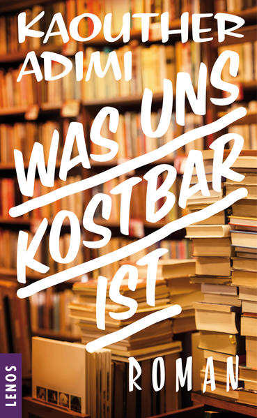 Was der ahnungslose Student Ryad bei seinem Ferienjob in Algier vorfindet, ist ein geschichtsträchtiger, einzigartiger Ort: In der Buchhandlung, die er ausräumen soll, wirkte einst Edmond Charlot (1915-2004), der hier 1936 mit Les Vraies Richesses ein blühendes Zentrum der Bücher gründete, Bibliothek, Verlag und Treffpunkt in einem. Charlot entdeckte Albert Camus, Jules Roy und weitere literarische Grössen des 20. Jahrhunderts. Während des Zweiten Weltkriegs galt er als »der Verleger des freien Frankreichs«, namhafte Autorinnen und Autoren gingen bei ihm ein und aus. Trotz politischem Druck, einer Inhaftierung unter dem Vichy-Regime und kriegsbedingtem Papiermangel engagierte er sich unermüdlich für die Literatur. Nach Kriegsende wirkte er in Paris, wo er bald in finanzielle Not geriet und seine Autoren an die grossen Verlage verlor. Doch den Buchladen in Algier gibt es bis heute. Der jungen algerischen Autorin gelingt mit ihrem preisgekrönten Roman eine Hommage an die Literatur und einen herausragenden Förderer. Lebensnah und einfühlsam skizziert sie in einem fiktiven Tagebuch Edmond Charlots bewegtes Leben. Sie erzählt zudem von einem politisch und kulturell engverwobenen und gleichzeitig zerrissenen Mittelmeerraum in einer turbulenten Zeit. Und sie schlägt den Bogen in die Gegenwart, wo Charlots Welt der Literatur neu zu entdecken ist. Ausgezeichnet mit dem Prix Renaudot des lycéens, dem Prix du Style, dem Prix Beur FM Méditerranée und dem Prix Goncourt Choix de l'Italie. Kaouther Adimi gelingt mit ihrem preisgekrönten Roman eine Hommage an die Literatur und einen her­ausragenden Förderer. Lebensnah und einfühlsam skizziert sie mit Charlots fiktivem Tagebuch Momentaufnahmen aus seinem bewegten Leben, eingebettet in die Geschichte des kulturell und politisch engverwobenen Mittelmeerraums. Und sie schlägt den Bogen in die Gegenwart, wo ein Student Charlots Welt der Literatur neu entdeckt. Ausgezeichnet mit dem Prix Renaudot des lycéens 2017 und dem Prix du Style 2017