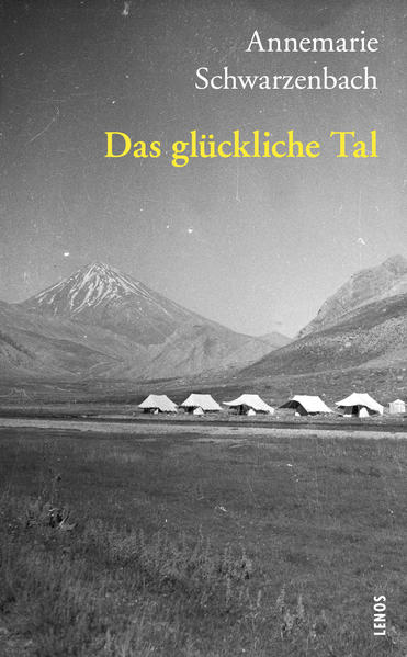 Die Kultautorin verarbeitet in diesem Klassiker die Ereignisse des Sommers 1935, den sie in einem Hochtal des iranischen Elburs-Gebirges verbrachte. Es ist die Geschichte einer Liebe zu einer jungen Türkin, die Geschichte ihrer Drogensucht und die Geschichte ihres Ringens um das eigene Schreiben. Ein Buch voll unstillbarer Sehnsucht, die es unmöglich macht, irgendwo je anzukommen. Ergänzt wird die Neuauflage durch Originalfotografien von Annemarie Schwarzenbach aus der Region um das Elburs-Gebirge und weiteren Stationen der Reise, darunter auch Aufnahmen von antiken Stätten Syriens, die inzwischen vom IS zerstört wurden.