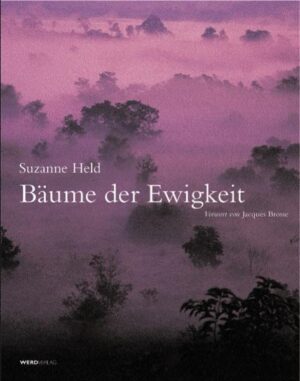 Jahrelang bereiste die Fotografin Suzanne Held die Welt, von den Osterinseln bis zu den Hochebenen des Himalaya, und fing mit ihrer Kamera einzigartige Momente der Natur, den Zauber von Landschaften und die anmutige Erhabenheit von Bäumen ein, welche für sie ein Symbol der Ewigkeit darstellen. Auf annähernd hundert Bildern, die eine geheimnisvolle Schönheit ausstrahlen, lässt sie den Betrachter ihre Reise durch die Moosgärten in Kyoto bis in die afrikanische Savanne und von den Bergen Chinas bis zur Verlorenen Stadt in den Anden nacherleben. An all diesen Orten finden sich die klassischen alten Baumarten, der japanische Ahorn, der Olivenbaum Griechenlands, der Ginkgo biloba, der Bambus von Sri Lanka, die riesigen Seychellenpalmen der Insel Praslin. Auf harmonische und fundierte Weise kommentiert Jacques Brosse, Naturforscher, Philosoph und Experte für spirituelle Traditionen die aussergewöhnliche Ästhetik Suzanne Helds Bilder.