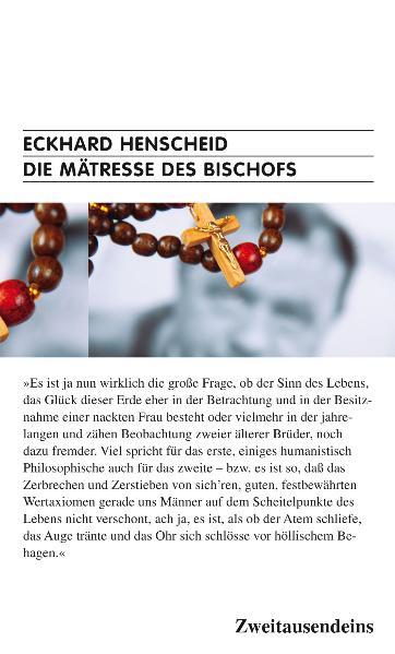 Die Mätresse des Bischofs. Eckhard Henscheids dritter Roman der Trilogie des laufenden Schwachsinns „entfächert ein Kleinstadt-Kaleidoskop von wahrhaft kosmischen Provinzdimensionen. Über das Gespann der Iberer-Brüder Fink und Kodak, dem weizenbierschwitzigen Alwin Streibl und der vergreisten Tschibo-Bande wird ein schillerndes Heimatgefühl erzeugt, das von barocker Heiterkeit nur so strotzt - und das alles am Rande des laufenden Schwachsinns“, freut sich Michael Becker in den Nürnberger Nachrichten. Mit Erläuterungen des Autors.