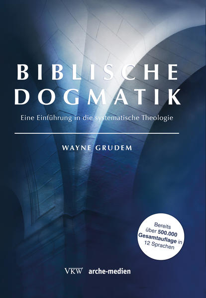 Wayne Grudem glaubt, dass Theologie „gelebt und gebetet und gesungen“ werden soll (Vorwort)-doch bevor dies geschehen kann, muss sie zunächst verstanden werden. In diesem viel verkauften Lehrbuch beginnt jedes Kapitel mit einer klaren Definition der zu erörternden Lehre und diskutiert im weiteren Verlauf ausführlich deren Begründung in der Heiligen Schrift. Dann folgen Fragen zur persönlichen Anwendung, die dabei helfen sollen, die Relevanz der Lehre für das Leben des einzelnen Christen und der Kirche deutlich zu machen. Jedes Kapitel endet mit einem Loblied, das zum gemeinsamen und persönlichen Singen und Nachsinnen geeignet ist. Wayne Grudems warme, pastorale und praktische Herangehensweise an die systematische Theologie ist weithin hoch gewürdigt worden. Er belegt Seite für Seite, wie wichtig biblische Lehre ist, sowohl für das geistliche Wohl des Einzelnen als auch für das Wohlergehen der christlichen Kirche in ihrer Gesamtheit.