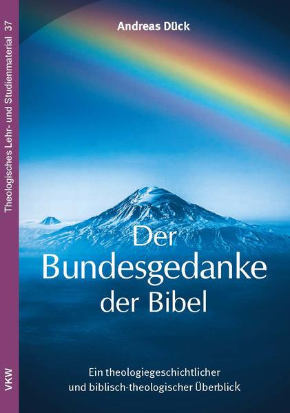 Wer die Bibel vom Anfang bis zum Ende studiert, wird mit zahlreichen „Bünden“ konfrontiert. Auch ohne den genauen Hintergrund der Kultur des Alten Vorderen Orients zu kennen, wird so deutlich, dass der Bundesgedanke in der biblischen Überlieferung eine herausragende Rolle spielt. Wenn von einem Bund gesprochen wird, geht es nämlich immer um eine ernste, feierliche Angelegenheit und um einen Meilenstein in der Beziehung Gottes zu seinen Menschen. Obwohl der „Bund“ ein zentraler biblischer Begriff ist, können viele Bibelleser mit dem dahinterstehenden Vertragskonzept wenig anfangen. Diese Ausarbeitung will deshalb helfen, die durch Bünde gestaltete Beziehung zwischen Gott und den Menschen besser zu verstehen. Es zeigt auf, wie stark der Bundesgedanke Gottes Handeln an seinem Volk prägt und die Heilsgeschichte von Epoche zu Epoche voranbringt. Die Untersuchung liefert eine biblisch-theologische Einführung in die Bundestheologie und erörtert bedeutende kirchengeschichtliche Kontroversen und Konzepte rund um das Bundesverständnis. Sie ist damit hervorragend als Einstieg zum vertiefenden Studium der biblischen Bundesschlüsse sowie der Bundestheologie geeignet.