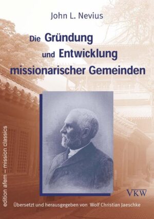 1993, im 100. Todesjahr des Chinamissionars John L. Nevius erschien sein Klassiker „The Planting and Developing of Missionary Churches“ endlich auf Deutsch. Nun ist erfreulicherweise eine überarbeitete Neuauflage notwendig geworden. Zur Wirkungsgeschichte heißt es in der Einführung des Herausgebers: „Im Jahre 1890 lud eine Gruppe von Missionaren in Korea Nevius ein, die in seinem Buch dargelegten und durchaus nicht unumstrittenen Prinzipien vorzutragen und zu erläutern. Aufgrund seiner Vorträge entschloss man sich, die dort erst in den Anfängen stehende Arbeit konsequent nach dieser Methode zu betreiben. Bei Anwendung dieser Prinzipien kam es in Korea zu einer ungewöhnlich schnellen Ausbreitung des Evangeliums und zur Entstehung einer Kirche, die in der Verwirklichung der von Rufus Anderson (1796-1880) und Henry Venn (1796-1873) für junge Kirchen formulierten ‚Drei-Selbst-Formel‘ (self-governing, self-supporting, self-propagating) ihresgleichen sucht.“