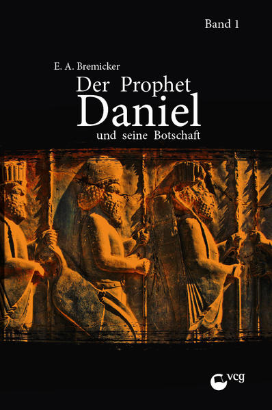 Das Buch Daniel ist eines der bekannteren Prophetenbücher. Daniel lebte in einer schwierigen Zeit, in der er sich als Mann Gottes bewährte. Sein Buch enthält neben einer Vielzahl von praktischen Hinweisen für das tägliche Leben hochinteressanteprophetische Hinweise, die auf eine noch zukünftige Zeit hinweisen. In diesem Kommentar werden beide Seiten ausführlich dargestellt und erklärt. Der Kommentar ist in zwei Büchern erschienen. Dieser erste Band behandelt Kapitel eins bis sechs.