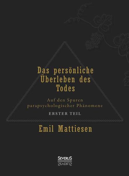 Seit Menschengedenken existiert die eine zentrale Frage: Was passiert mit uns nach dem Tode? Nicht nur in philosophischen Zusammenhängen, auch auf praktischer Ebene gelangen Forscher zu erstaunlichen Ergebnissen. Emil Mattiesen ist einer der wichtigsten Vertreter der deutschen Parapsychologieforschung. Sein dreibändiges Hauptwerk „Das persönliche Überleben des Todes“ gilt seit seinem Erscheinen 1936- 39 als Standardwerk der Parapsychologie und hat bis heute nicht an Bedeutung verloren. Mattiesen nähert sich der Frage nach dem Weiterleben auf empirischer Basis: In seinem Hauptwerk belegt er seine Theorien mit faszinierenden Berichten aus Séancen, von Medien und Augenzeugen parapsychologischer Phänomene. Seine Beweise für ein Leben nach dem Tod konnten bislang nicht widerlegt werden. Mattiesens Studien sind grundlegend und insbesondere der Umfang seiner Untersuchungen genießt noch heute in der Forschung hohe Anerkennung. 'Ängste und Sorgen, Befürchtungen und Hoffnungen, Liebe und Haß, namentlich aber die Aufregungen eines katastrophalen Todes, welche noch in das im Sterben zutage tretende Unterbewußtsein hinüberzittern, werden von diesem in Form von Autosuggestionen mit hinübergenommen in den veränderten Zustand und suchen sich von dorther noch materiell zu verwirklichen, wenn die neuen Lebensbedingungen das Ich schon nach einer ganz andern Richtung weisen.‘ Wie ein ‚Nachtwandelnder‘ setzt der Abgeschiedene z.B. seine ‚nächtlichen Gänge‘ in dem Hause fort.‘ In SEVERUS Verlag wurden die drei Bände neu aufgelegt. EAN: 978- 3- 86347- 536- 9 (Bd. 1), 978- 3- 86347- 538- 3 (Bd. 2), 978- 3- 86347- 540- 6 (Bd. 3)