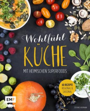 Wohlfühlküche - das bedeutet bunte, abwechslungsreiche und aromenintensive Gerichte, die nicht nur satt, sondern auch glücklich machen und guttun. Ausgewogen gestaltet mit viel saisonalem Gemüse, Kräutern und Gewürzen kommen im Titel „Wohlfühlküche mit heimischen Superfoods“ von Stefanie Hiekmann unterschiedlichste Leckereien für jede Jahreszeit dabei heraus: Ein leckerer Burger mit Räucherlachs, gerösteten Kernen und grünem Spargelsalat für das Frühjahr, Couscous-Salat mit im Ofen geschmorten Honig-Tomaten im Sommer, rotes Curry mit Kürbis, Karotten, Fenchel und Pilzen im Herbst und allerfeinste Rote-Bete-Pasta mit Ziegenfrischkäse im Winter. Mit dabei: Allerhand heimische Superfoods, die viele gesunde Inhaltsstoffe mitbringen und uns fit halten. Das Buch enthält mehr als 60 Rezepte, Tipps und Hintergrundgeschichten zu heimischen Gemüsesorten, darunter auch ein Interview mit Drei-Sterne-Koch Thomas Bühner aus dem „la vie“ in Osnabrück.