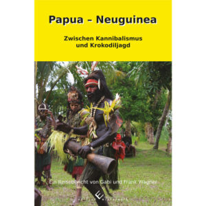 Deine Erinnerungen sind ein Land, aus dem dich keiner vertreiben kann. - Afrikanisches Sprichwort - Dieses Buch entführt dich in unbekannte Regionen. Begleite uns auf eine Reise zwischen zwei Welten. Moderne Elemente und alte traditionelle Ahnenkulte treffen in einer einzigartigen Kulisse aufeinander. Lernt mit uns verschiedene Kulturen kennen, die noch in der Lage sind, zwischen federgeschmücktem Krieger mit Speer und jeansbehostem Handyträger zu balancieren. Kommt mit in Dörfer, die offen über Kannibalismus und Voodoo sprechen. Nur sprechen????