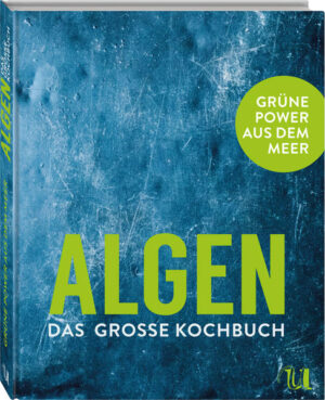 Das große Algen-Kochbuch mit dem gewissen grünen Etwas für die gesunde Ernährung! Sie kommen aus dem Meer, stecken voller wichtiger Mineralien und Nährstoffe und passen wunderbar zum vegetarischen oder veganen Lifestyle. Algen sind „grüne Power“ und sorgen für gesunde Abwechslung auf dem Speiseplan. Ob als leckere Suppe, alltagstaugliches Hauptgericht, Snack, Brotaufstrich oder Dessert erfüllt das Gemüse aus dem Meer auch alle Voraussetzungen einer umweltverträglichen und nachhaltigen Ernährung. Unschlagbare Argumente, die dieses Kochbuch schon jetzt zu einem unverzichtbaren Standardwerk zum Thema Algen machen.