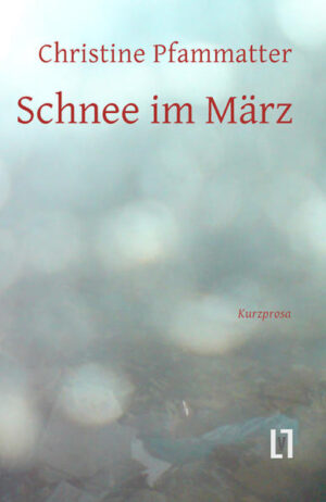 Kunst oder Leben? Sitzenbleiben, lautet die Antwort in Christine Pfammatters neuem Prosaband, in dem sie die Absurdität einer schreibenden Weltaneignung befragt. Dabei trifft der Leser auf eine Erzählerin, die aufgrund einer Liebeserschütterung nicht um philosophische Fragen umhin kommt. In hybrider Form werden Themen wie Politik, Kunst, Magie, Apokalypse, Freiheit, Liebe, Vergänglichkeit, Technologie, Evolution oder Märtyrertum aufgeworfen, wobei die essayistisch-erzählerische Anordnung die Wechselbeziehung von Fiktion und Realität spiegelt. Leseprobe: Aus Mangel traktiere ich die Tasten. Aus Überfluss reihe ich Wörter aneinander. Für dich tippe ich diesen Satz ein, dieses Komma, diese Zeile und auch das Ende, denn der Punkt ist der Schluss und nicht von Belang. Was zählt, ist der Weg und der ist lang. Aber wenn ich schon mein Leben vergebe, kann ich es auch für dich tun. So hat sich meine Zeit doch noch verwandelt, so wird sie wenigstens in eine Form gebracht. Eine Form, die von uns spricht, auch wenn sich die Sache recht einseitig gestaltet. Anfang und Ende liegen im Dunkeln und sind nicht anders, als wie wir auf die Welt kommen: nackt, ohne Netz und doppelten Boden. Davon kann einem schwindlig werden, sicher, aber so ist nun mal unsere Natur: nicht zu wissen, was wir tun. Oder es zu wissen und trotzdem zu tun. Hier wird vergeudet. Das ist meine Wahl. Ob sie sich lohnen wird, weiss ich nicht. Es ist mir egal. Und warum fragen? Ich habe gerade erst angefangen. Dir gehören die Gedanken, die an die Oberfläche finden und auch die Gefühle, die sie binden. Halte davon, was du willst. Ich bleibe dir verbunden. Und wenn du nur geschmeichelt bist, ist es gut. Denn du bist mir teuer. Von Beginn an habe ich geglaubt, dass du zu gut für mich seist. Zu schön. Zu erfolgreich. Zu alles. Daran hat sich nichts geändert. Keine Angst, ich habe nicht die Absicht, dich zu belästigen. Sollten dir diese Zeilen unter die Augen kommen, wirst du ohnehin denken und fühlen, was du willst. Aber solltest du dich eines Tages darin suchen, so wünschte ich, dass du dich wiederfindest. Will ich dir gefallen? Mit der Zeit ist nicht einmal das mehr von Belang. Denn ich bin, was ich bin und du bist mehr. Also bin ich gebunden, auch wenn es nichts Gemeinsames gibt. Nur das hier. Dieses seltsame Erzeugnis. Es begann ohne Aufsehen und nun sitze ich da als würde ich das Steuer mit geschlossenen Augen lenken, als würde ich blind weiterfahren. Aber was erzähle ich. Ich wünschte, ich fände andere Vergleiche. Andere als aus der Schifffahrt oder dem Strassenverkehr. In unserer deutschen Sprache scheint das Motorisierte eine Konstante, das Kraftfahrzeug gegenwärtiger als alles andere. Schon ist man geneigt zu glauben, seine ungebremste Verwendung weise auf die deutsche Seele. Die deutsche Seele, die davon träumt, wegzukommen. Als würde sie sich danach sehnen, abzuhauen und alles hinter sich zu lassen. Die Sprachpsychologie mag einseitig wie eine Autobahnspur sein, aber führt man sich die Geschichte diese Landes vor Augen, scheint sie nicht weit hergeholt. Vielleicht ist sie auch nur Ausdruck von Angst. Jedenfalls ist mir dieses Gefühl nicht unbekannt. Nur zu gern möchte ich flüchten, vor allem vor den eigenen Unzulänglichkeiten und der Aufgabe, die ich mir gegeben habe. Ein Geschehen, das sich, anders als der Strassenverkehr, ziemlich geräuschlos gestaltet, um nicht zu sagen geheim. Wie es zu dieser Art von Beschäftigung gekommen ist, weiss ich nicht mehr. Obschon der Anfang entscheidend ist. In der Kunst zumindest ist er der halbe Weg. Aber oft geschieht etwas beiläufig und erst später bemerken wir Umfang und Bedeutung. Was dich betrifft, ist der Anfang das, was mir vergönnt war. Ich habe nichts anderes, weshalb ich nicht umhin kann, ihn mir immer wieder vor Augen zu führen. Seitdem sind Jahre vergangen wie ein einziger Tag. Manchmal noch bilde ich mir ein, dass du in meiner Nähe seist. An jenem Sonntag im frühen Dezember, es war kalt und windig, glaubte ich, du würdest hier irgendwo in einem Café sitzen und auf mich warten und den Zufall herausfordern. Es war Advent, die Sterne zierten schon die Strassen und man bereitete sich auf einen anderen König vor. Ich war noch nicht bereit. Weder auf Weihnachten noch auf dich. Du hier - die Vorstellung schien mir schon ungeheuerlich. Dich zu sehen, nach all den Jahren. Welch ein Übergewicht an Träumen. Und welch ein Graben. Das Wort Hoffnung hätte neu definiert werden müssen. Wie auch das Gegenteil davon. Aber wahrscheinlich habe ich mir nur etwas eingebildet. Man kann sich viel einbilden, wenn man sehnt und scheinbar Berge versetzen. Glaubst du an Gedankenübertragung? Manchmal kam es mir so vor. Schreibt man darüber, gerät man ohne Umschweif in den Ruf einer Esoterikerin. Aber was kümmert mich das. Offen gesagt, ich schliesse Magisches nicht aus- gerade weil du mir all die Jahre nicht abhanden gekommen bist. Mehr darüber zu sagen, verbietet die Höflichkeit. Versucht man diese Dimension zur Sprache zu bringen, verwandelt sie sich in Staub. Im übrigen ist sie nichts Übersinnliches. Im Gegenteil. Sie ist reine Sinnlichkeit und als solche eine ziemlich diesseitige Angelegenheit. Vielleicht fragst du dich, warum ich mir diese absurde Aufgabe überhaupt gegeben habe. Die Antwort wird dich, wie die Wahrheit, kaum überraschen: weil ich nicht anders kann. Weil das Einfache unlösbar scheint. Und das Schwierige einfach. Zur Autorin: Christine Pfammatter: geb. 1969 in Leuk-Stadt, Schweiz, lebt in Berlin, Veröffentlichungen in manuskripte, entwürfe, ndl, Nord Sud Passage, in der Anthologie Natürlich die Schweizer! u.a.