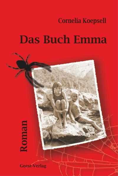 „Der Krieg war neun Jahre vorbei. Ihre Eltern und Lehrer wussten wenig. Sie hatten nicht gemerkt, was passiert war. Wie alle Erwachsenen, die nichts wussten, wollten sie nicht gefragt werden.“ In diesen Jahren des wiederaufbauenden Deutschlands wächst Emma auf. Der Vater wäre gerne Pfarrer geworden, doch die Nachkriegsjahre lassen für ihn ein Studium nicht möglich werden. So ernährt er die Familie als Buchhalter und lebt seine Religiosität in der Familie aus. Emma ist seltsam, spricht mit Spinnen und Würmern, ist in allem anders. Als ihr schließlich droht, in ein Heim abgeschoben zu werden, bemüht sie sich um Normalität. Ihr geliebter Bruder, aus dem man stets versucht hat, einen echten Jungen zu formen, verlässt das Haus und schickt aus der fernen Stadt politische Flugblätter gegen Ausbeutung und Unterdrückung. Emma folgt ihm, wird Mitglied einer K-Gruppe, findet dort Geborgenheit. Doch ihre Unfäigkeit sich anzupassen, führt sie auch hier bald in Distanz, zum Austritt aus der Partei und zugleich für verschiedene Vergehen ins Gefängnis. Schließlich vereint das Sterben des Vaters die Familie wieder. Die Geschichte einer Nichtangepassten, sprachlich und gedanklich virtuos in ihrem Leben zwischen individuellem Sehnen und gesellschaftlichem Anpassungsdruck dargestellt. Ein mehr als gelungener literarischer Debutroman der Autorin.