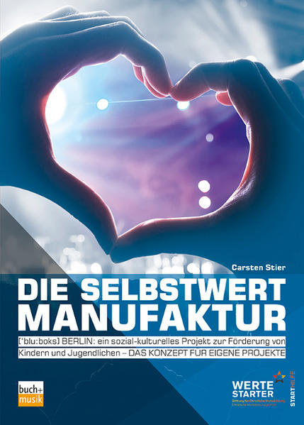 „Die Sprache des Glaubens ist in der 'blu:boks BERLIN neben dem diakonischen Handeln immer die bedingungslose Annahme des Einzelnen, die einzige Sprache, die unsere Kinder verstehen.“ Torsten Hebel, Gründer der 'blu:boks BERLIN 'blu:boks BERLIN-DIE SELBSTWERTMANUFAKTUR ist ein tragfähiges Konzept einer sozial-kulturellen Organisation, die durch eine „Kultur der Wertschätzung“ das Selbstwertgefühl von jungen Menschen zwischen 5 und 17 Jahren stärken möchte. Indem ihre kreativen Begabungen in kostenlosen Workshops ans Licht gebracht und gefördert werden, erfahren sie vor allem Anerkennung, Respekt und Wertschätzung. Das Buch-DIE SELBSTWERTMANUFAKTUR von 'blu:boks Leiter Carsten Stier gibt einen tiefen Einblick in die Entstehung, das Konzept und die Arbeit der 'blu:boks BERLIN. Damit vermittelt es ein Modell, wie soziale Not gelindert und eine neue Art der Arbeit mit Kindern und Jugendlichen aufgebaut werden kann, die auf den Werten des christlichen Glaubens basiert. Es zeigt mutmachende Schritte auf, wie Menschen an ihrem Ort Veränderung bewirken und authentische Beziehungen zu Kindern und Jugendlichen aus sozial-benachteiligten und religionslosen Kontexten aufbauen können.