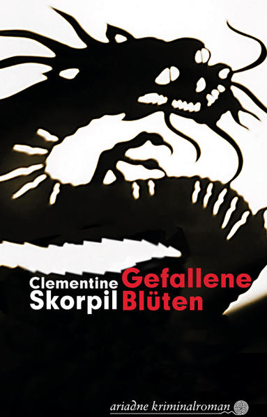 Gefallene Blüten | Clementine Skorpil