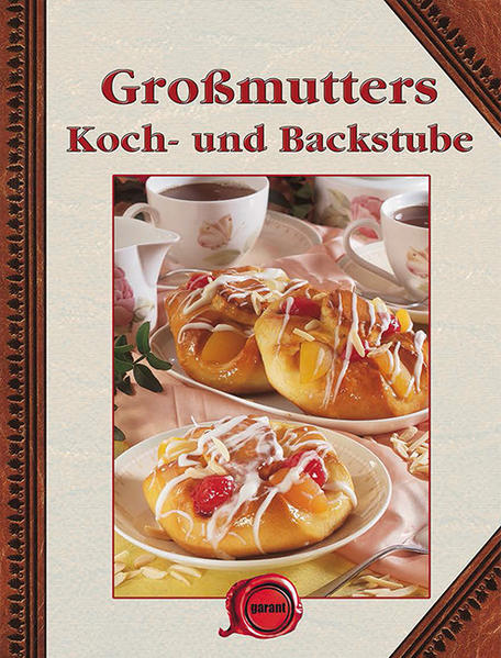 In der modernen Küche sind Koch- und Backrezepte aus der „guten alten Zeit“ nicht wegzudenken. Großmutters Koch- und Backbuch zeigt Ihnen mit vielen köstlichen Rezepten, wie Sie aus guten Zutaten schmackhafte Speisen und verführerisches Backwerk für Ihre Familie oder Gäste zubereiten können. Probieren Sie nach Herzenslust und genießen Sie Großmutters Koch- und Backkunst. Alle Rezepte sind übersichtlich zusammengestellt, durchgehend mit farbigen Abbildungen versehen und Schritt für Schritt erklärt. Ein ausführlicher Ratgeberteil, der viele Tipps und Tricks verrät, garantiert den Erfolg. Gutes Gelingen und viel Spaß beim Kochen, Backen und Genießen.