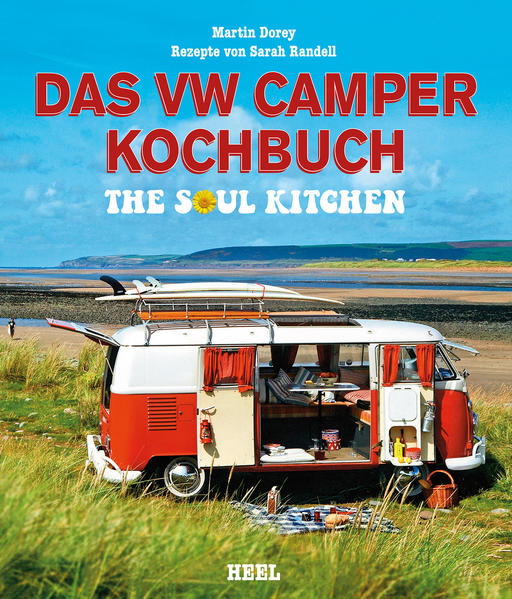 Der VW Camper ist so etwas wie ein Synonym für Freiheit, Spaß und Abenteuer, das perfekte "Vehikel" um aus dem Alltag auszubrechen und fern der Großstadthektik draußen in der Natur die Freiheit zu genießen. Ein perfekter Wochenendtrip mit dem Camper ist leichter organisiert, als man denkt und wenn man einige praktische Tipps befolgt, kann man umso unbeschwerter die Seele baumeln lassen und das Camper-Feeling genießen. Das VW Camper Kochbuch - The soul kitchen ist viel mehr als ein vielseitiges Kochbuch für Reisende im Bulli. Neben leckeren Rezepten für den Zweiflammen-Campingkocher und Schlemmereien für Grill und Lagerfeuer finden Camper-Fans hier zahlreiche nützliche Checklisten zur Planung der Reise, zur Ausstattung des Bullis und seiner Küche, zur kreativen Freizeitgestaltung oder auch zum Einkaufen unterwegs. Und natürlich gibt es auch ein extra-Kapitel über das Surfen - denn der Lebensstil der Surfer ist untrennbar mit der VW-Camper-Kult vebunden! Und natürlich gibt es Rezepte für den "two ring" und fürs Lagerfeuer in Hülle und Fülle: Frittata, Hummersalat, Minestrone, viatnemesisches Hühnchencurry, Campingbus-Hummus, marokkanische Gemüse-Tajine, gegrillter Halloumi mit Erbsen, im Feuer gebackener Loup de Mer mit Lauch, gegrilltes Lamm, Couscous, Zitronen-Käsekuchen im Glas, Erdnussbutter-Speck-Sandwiches, Rinderbraten aus dem Dutch Oven, Jakobsmuschel-Chorizospieße , warmer Quinoa-Kichererbsen-Salat, klebriger Ingwer-Zuckerrübensirupkuchen - diese Rezepte machen auch am heimischen Herd Spaß! Dieser 280 Seiten dicke und 1,5 Kilo schwere Bildband atmet VW Camper-Atmosphäre und -Glück pur! Er ist nicht nur ein Kochbuch, sondern auch eine Liebeserklärung an den "Lifestyle Bulli", ein toller, kultiger Geschenkband für alle Bulli-Fans! Soul Kitchen eben.