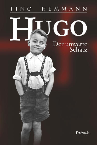 Deutschland 1931 bis 1941. Hugo Hassel ist der nette, kleine Junge von nebenan. Hemmann beschreibt das Leipziger Kind und dessen Psyche bis ins Detail. Allmählich erst begreift der Leser, in welcher Gefahr der Junge ist. Hugo, von seinem Vater brutal misshandelt, lässt Fritz entstehen, ein Ebenbild des aufgeweckten Jungen. Fritz ist lange Zeit der einzige Vertraute. Es fällt auf, dass Hugo äußerst intelligent ist, ebenso bemerkt ein Arzt bei Hugos Einschulungsuntersuchung die zweite Persönlichkeit. Der Junge wird fortan von Professoren der Kinderpsychiatrie beobachtet. Zeitgleich rüstet sich die Regierung im Deutschen Reich für den größten Krieg seit Menschengedenken und parallel dazu für die Ausrottung unwerten Lebens. Hitlers Kindereuthanasie kommt in Gang. Unzählige Kinder sterben in Kinderfachabteilungen, aber auch in den Gaskammern, die von der Berliner T4-Zentrale im gesamten Reich eingerichtet werden. Ein Meldebogen entscheidet über die 'Behandlung' der Kinder. Der Leipziger Universitätsprofessor von Rasch sieht seine Chance, mit neuen wissenschaftlichen Erkenntnissen zur Problematik multipler Persönlichkeitsspaltung, berühmt zu werden. Er fälscht Hugos Meldebogen und macht den Weg frei für Hugos Transport in die Vernichtungsanstalt Pirna-Sonnenstein. Doch gibt es auch mutige Mitmenschen, die den Jungen zu beschützen versuchen. Hemmanns Buch 'Hugo. Der unwerte Schatz' ist eine ergreifende Erzählung, die in jüngster Zeit über die NS-Verbrechen veröffentlicht wurde. Empfohlen von Lehrerverbänden für den Einsatz im Unterricht für Schüler von 14 Jahren an.