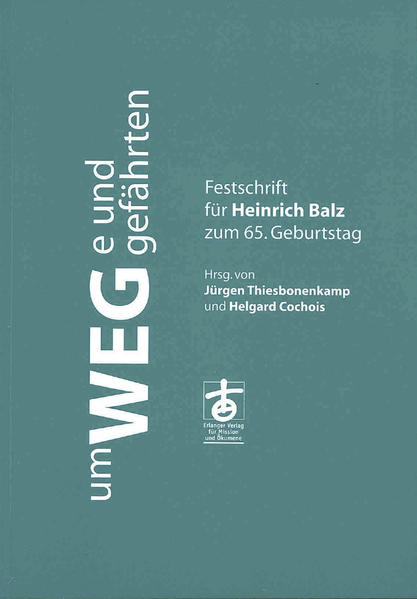 "Wenn man einen Weg verloren hat, lernt man ihn kennen", sagt ein afrikanisches Sprichwort. Die Festschrift lädt ein, vertraute und verlorene Wege neu zu suchen und altbekannte Pfade und neue Spuren aufzunehmen und zu entdecken. Umwege-wer sie geht, kommt unter Umständen auch zum Ziel. Hinzu kommen Erfahrungen und Verstehensweisen, die auf dem gewöhnlichen Weg geradeaus nicht zu haben gewesen wären. Auf dem Lebensweg von Heinrich Balz als Lehrer und Forscher, als Christ im Dialog mit anderen Religionen, als Theologe unter Afrikanisten und Ethnologen und als Sprachwissenschaftler im Bemühen um Verstehen und Verständigung lassen sich Wege und Umwege nachzeichnen. Festschrift für Heinrich Balz zum 65. Geburtstag. Die Stationen seines Lebens, nach denen auch die Beiträge in diesem Buch geordnet sind, in Tübingen und Basel, Kamerun und Heidelberg, Berlin und Tansania kann man fast nicht in einem Atemzug nennen. Doch gehören sie in der je eigenen Akzentuierung zusammen. Mit dieser Festgabe wollen Lehrer, Kollegen und Kolleginnen, Freunde und Doktoranden als Weggefährten für die mancherlei Begegnungen dan-ken. Wissenschaftliche Aufsätze und Predigten, Betrachtungen und Belletristik, missionarische Erörterungen und aktuelle Herausforderungen an Missionswissenschaft, Theologie und Kirche bilden einen bunten Blumen-strauß zum Geburtstag und sind Reflex auf die vielseitige Arbeit und das fachübergreifende Engagement des Jubilars. 32 Beiträge aus sechs Ländern und drei Kontinenten, zum Teil in englischer Sprache, sind im Band enthlaten.