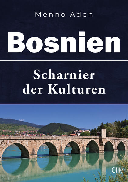 Bosnien und Herzegowina (BiH) ist eine muslimische Enklave in Europa. Der Bosnische Krieg war kein Regionalkonflikt. Das näher darzulegen, ist Gegenstand des vorliegenden Buches. Das Thema wird aus drei Sichtweisen behandelt. Der 1. Teil behandelt die Kriege zwischen Christentum und Islam seit den Anfängen bis heute. Der 2. Teil beschreibt den Bosnischen Krieg (1991-1995) seine Folgen und Vorgeschichte. Der 3. Teil behandelt den Niedergang des Christentums bei uns vergleicht diesen mit dem Untergang der antiken heidnischen Religion angesichts des aufsteigenden Christentums.